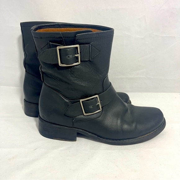 Frye | Short Black Leather Boots with Buckle and Side Zipper Size 7 - Picture 1 of 11